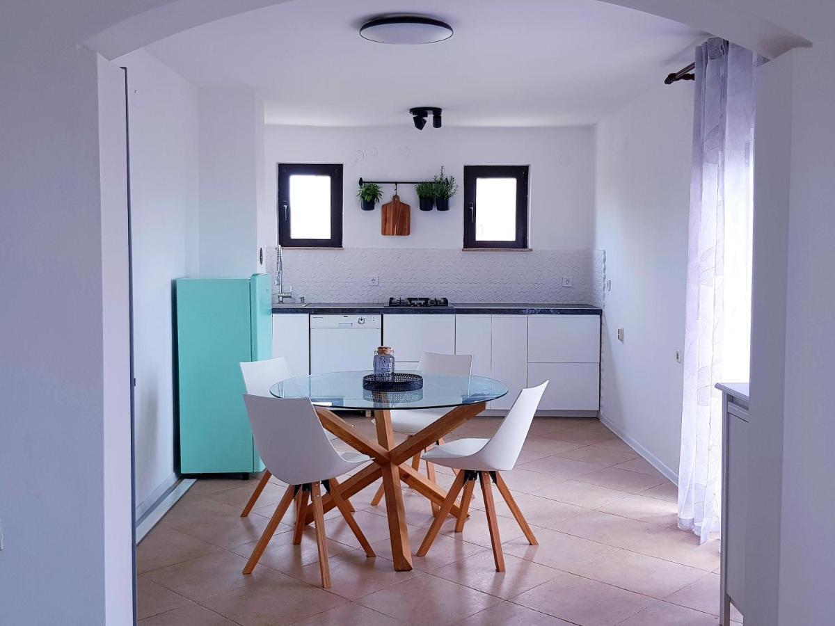 Apartment Sea View Rovinj Exterior photo